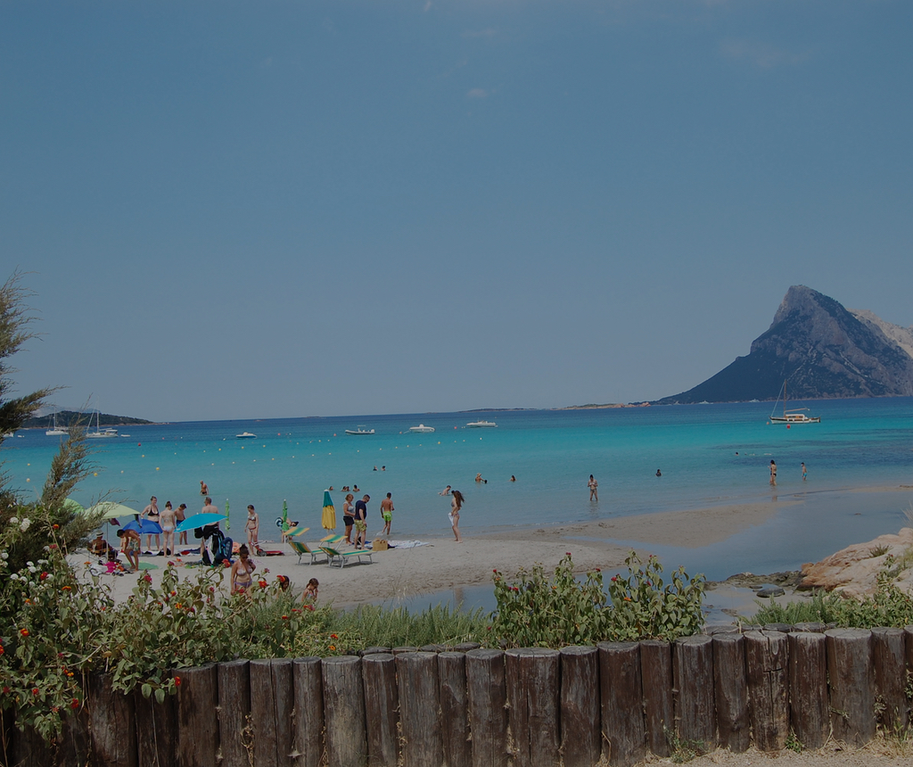TAVERNETTA BEACH